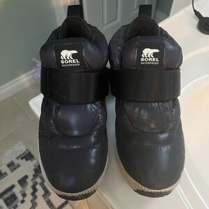 Sorel out and about puffer sneaker